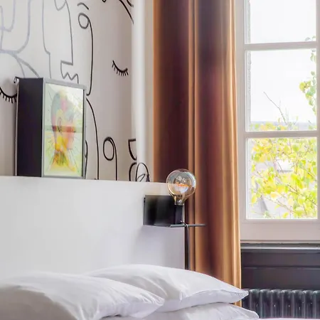 Artefact Bed & Breakfast