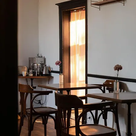 Artefact Bed & Breakfast Lamballe